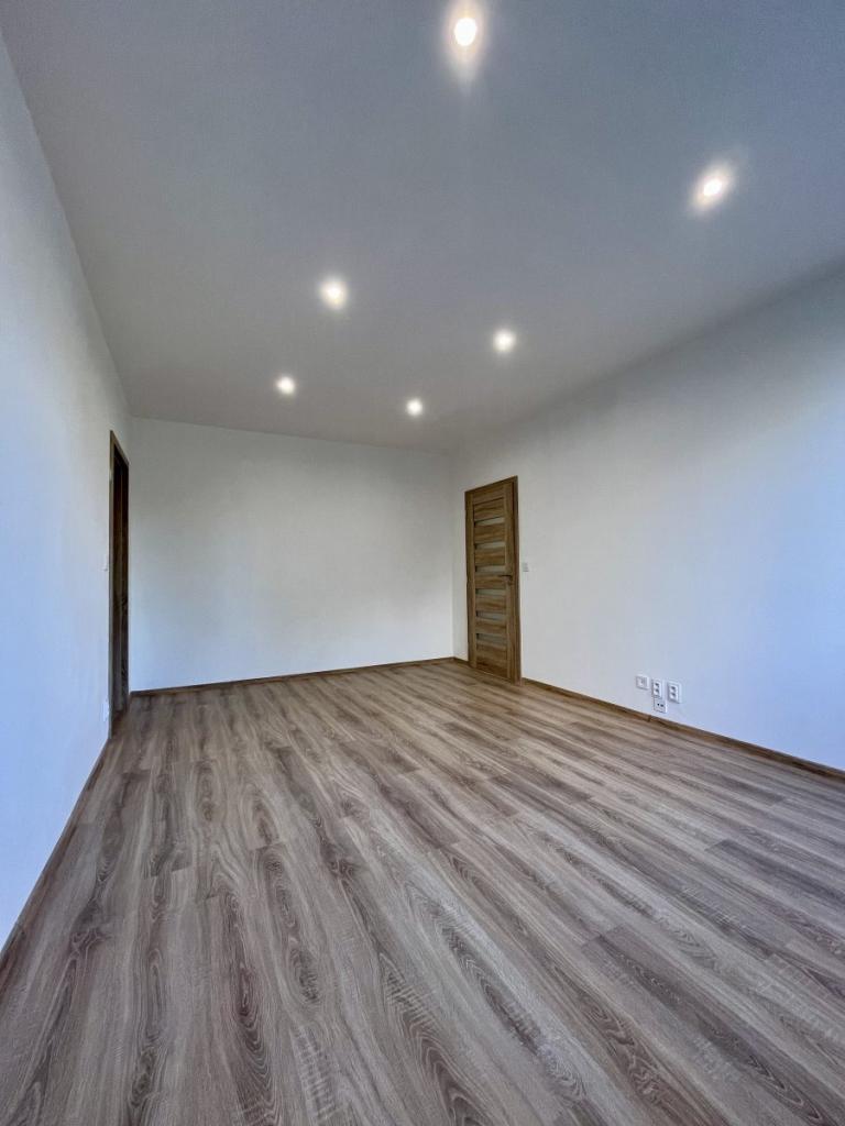 Pronájem bytu 2+1 55 m2