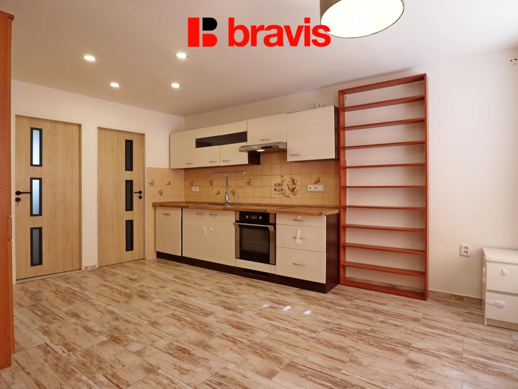 Pronájem bytu 1+kk 35 m2