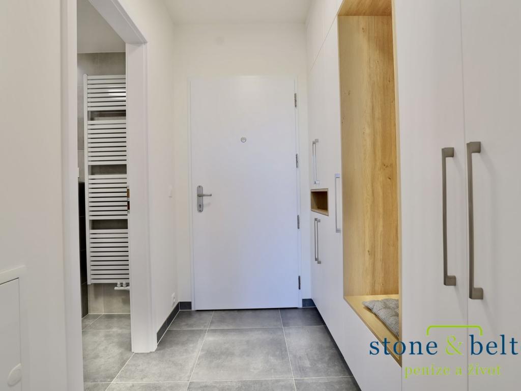 Pronájem bytu 1+kk 36 m2