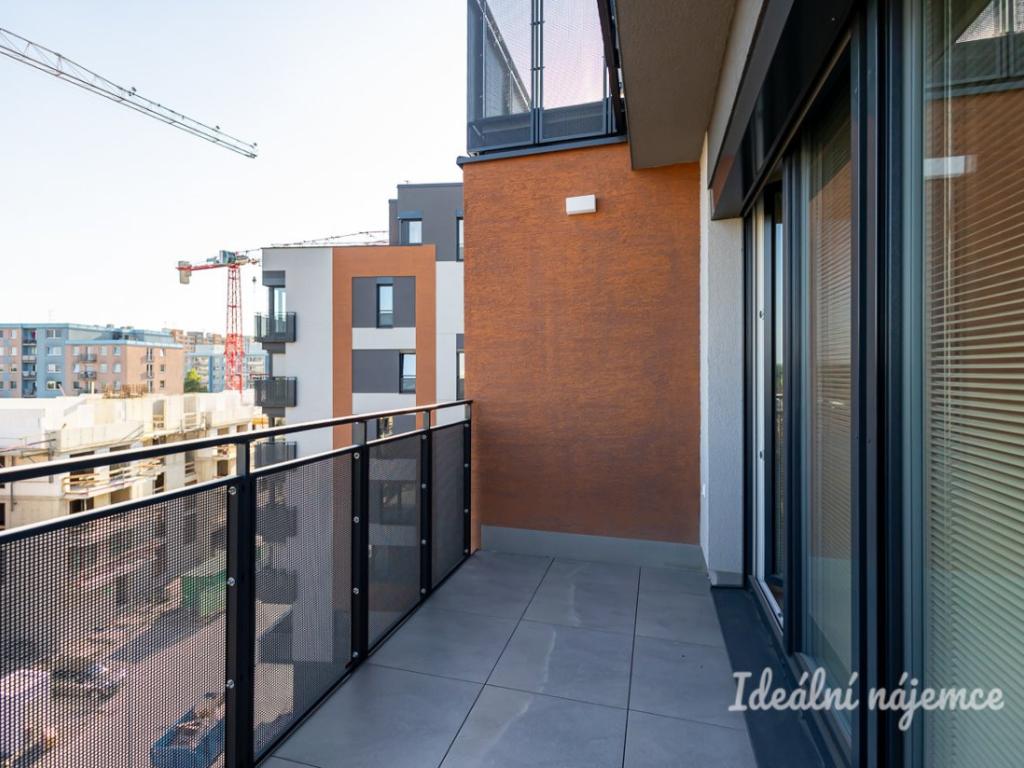 Pronájem bytu 1+kk 32 m2