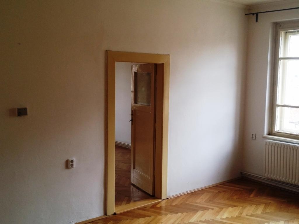 Pronajem bytu 1+1 62 m2