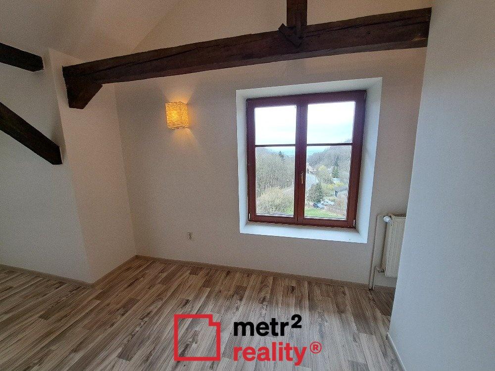 Pronájem bytu 2+kk 64 m2