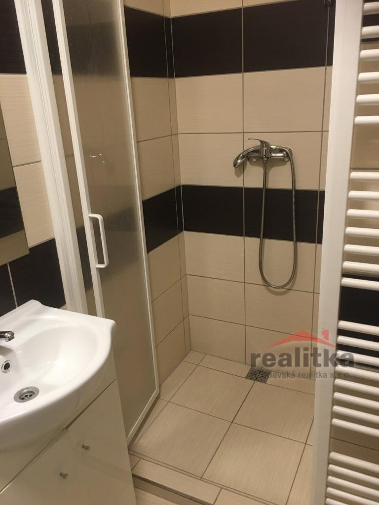 Pronájem bytu 1+kk 27 m2