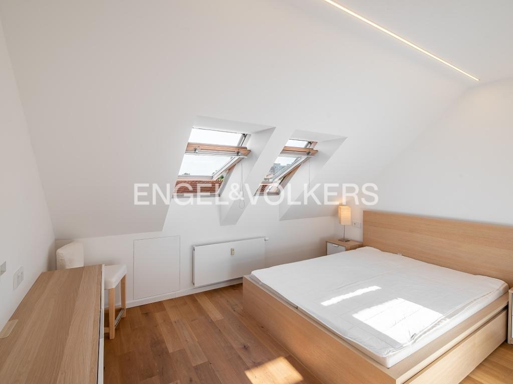 Pronájem bytu 2+kk 60 m2