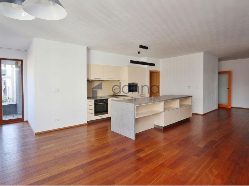 Pronájem bytu 3+kk 109 m2