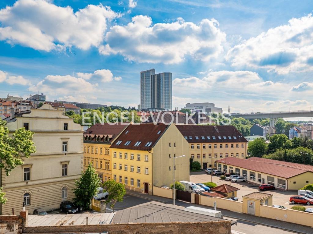 Pronájem bytu 2+kk 53 m2