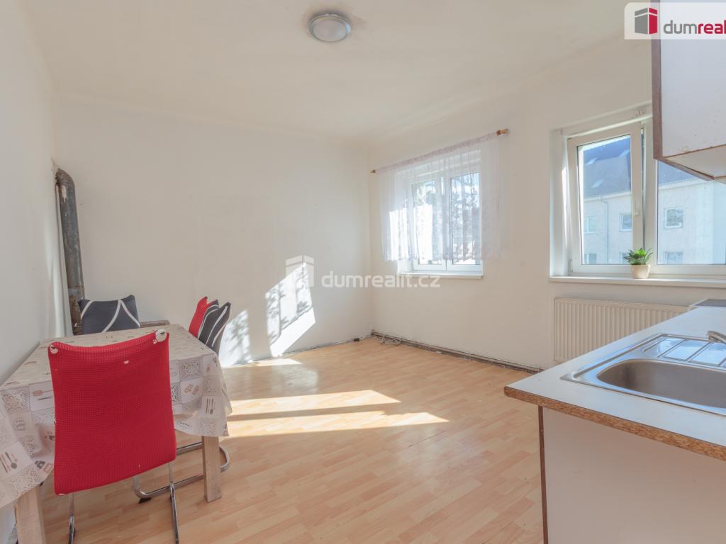 Prodej domu 360 m2, Králův Dvůr – náhled fotky 16