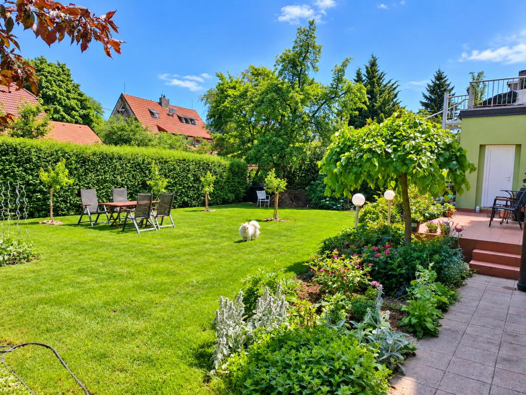 Pronájem bytu 4+1 155 m2, Praha – náhled fotky 2