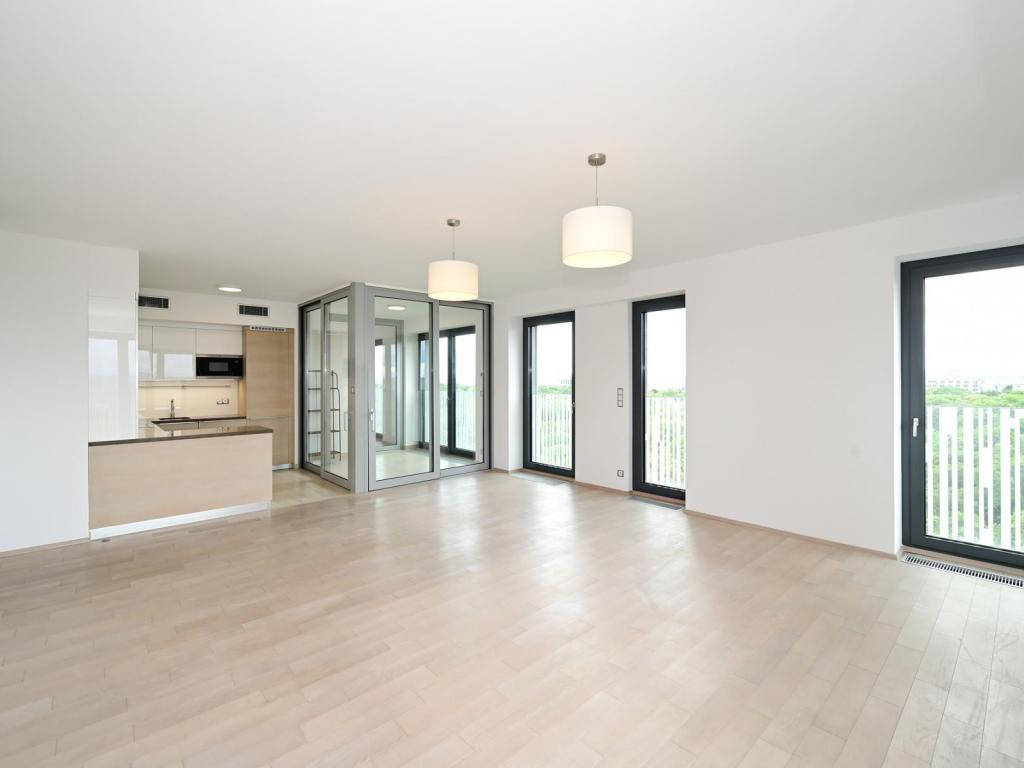 Pronájem bytu 4+kk 120 m2