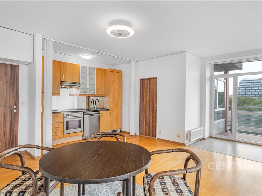 Pronájem bytu 2+kk 54 m2