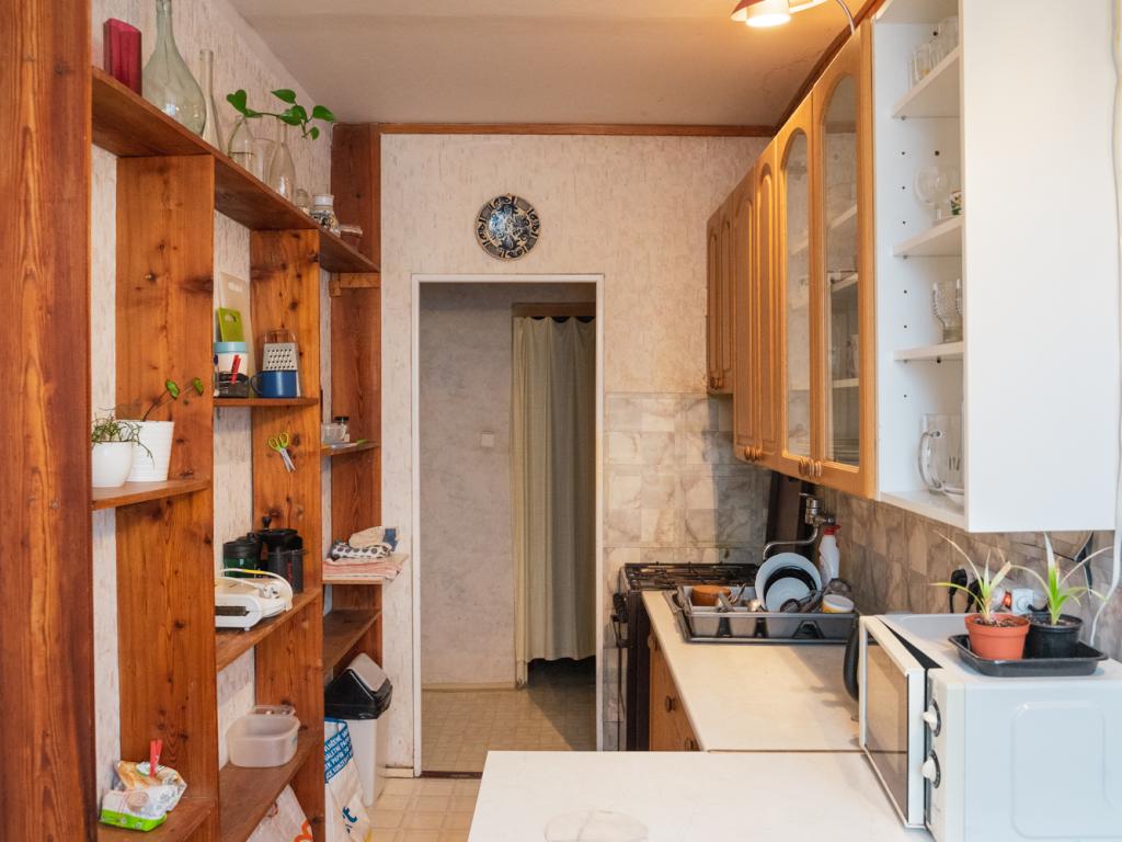 Spolubydleni bytu celý pokoj 70 m2