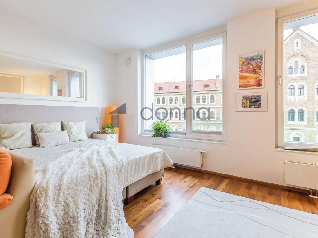 Pronájem bytu 1+kk 43 m2