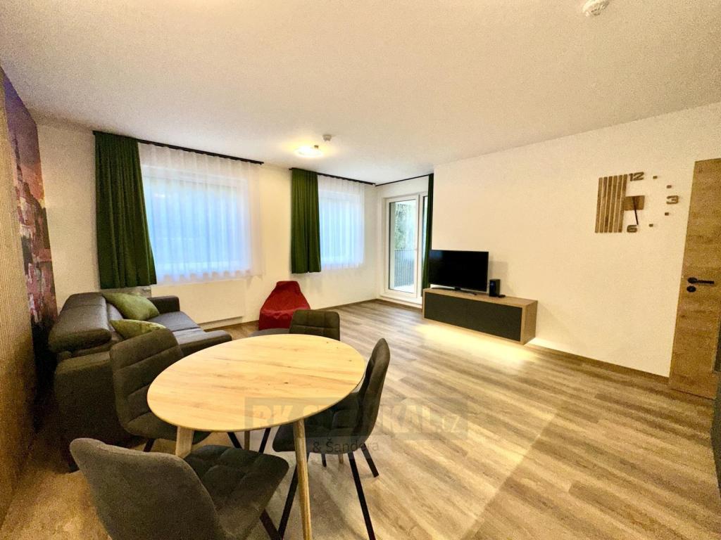 Pronájem bytu 2+kk 71 m2, Český Krumlov – náhled fotky 9