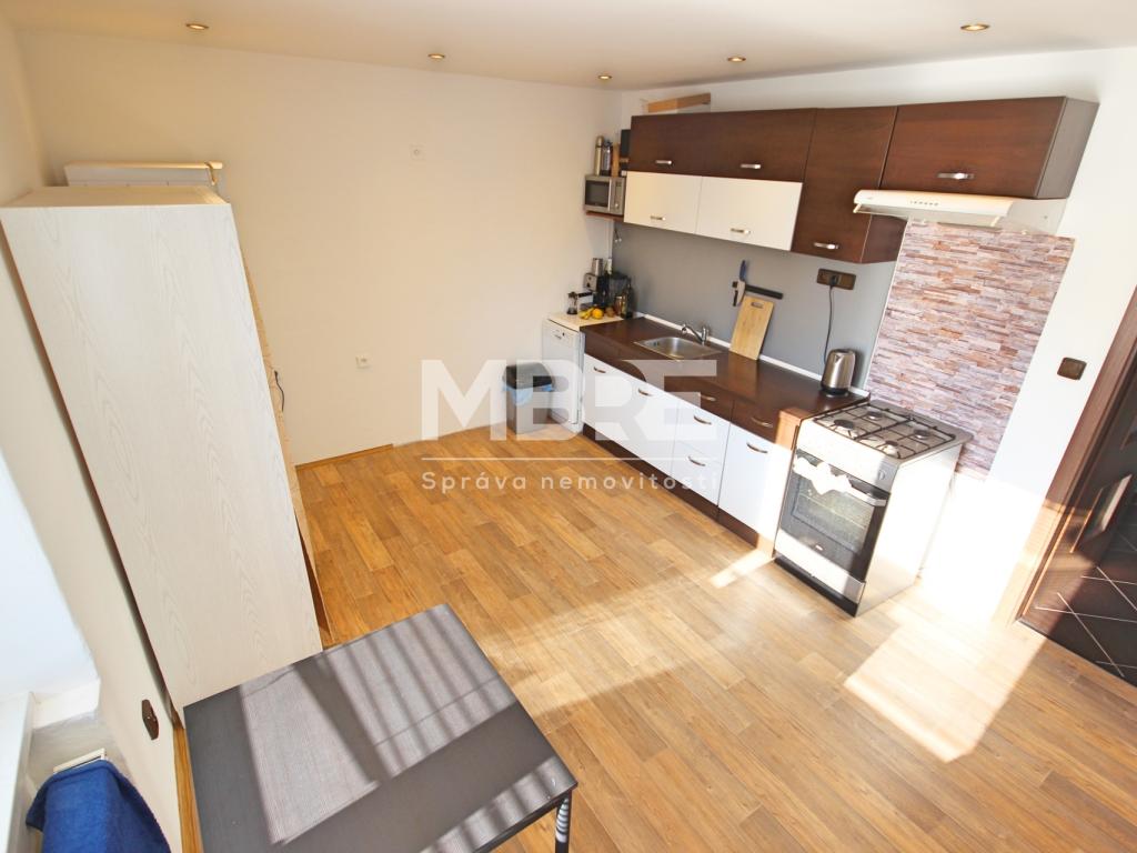 Prodej bytu 2+1 56 m2