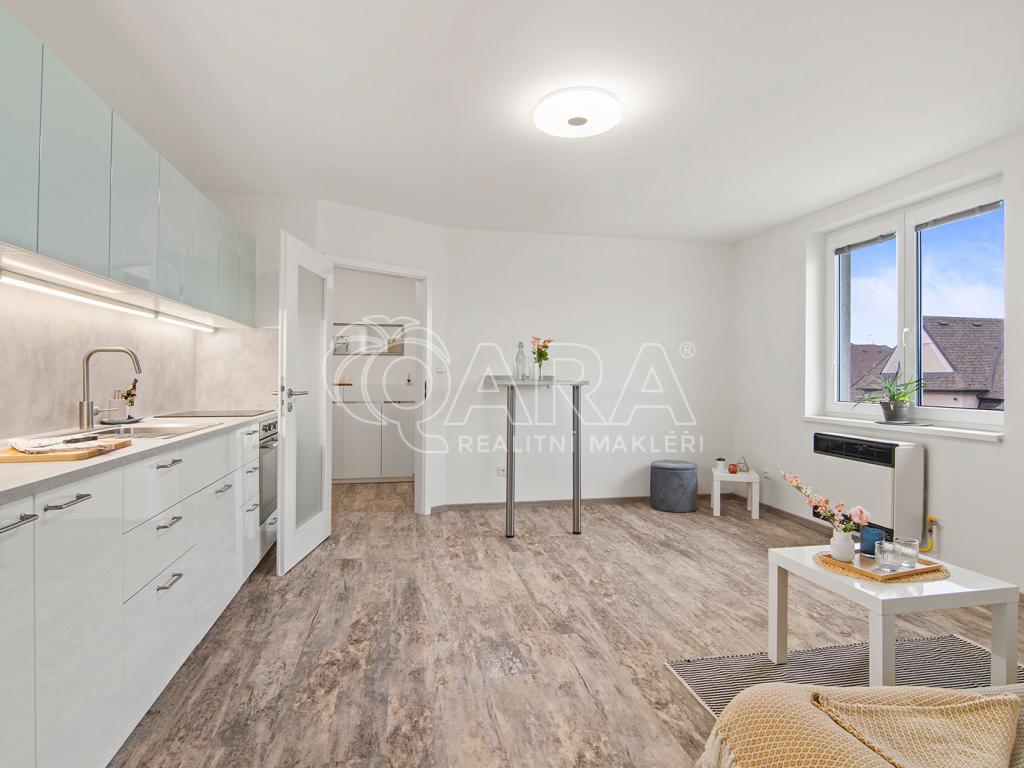 2+kk, Benešov - Rubešova, 4297000 Kč, 37 m2
