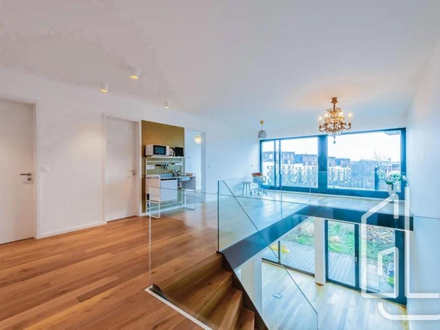 Pronájem bytu 5+kk 221 m2