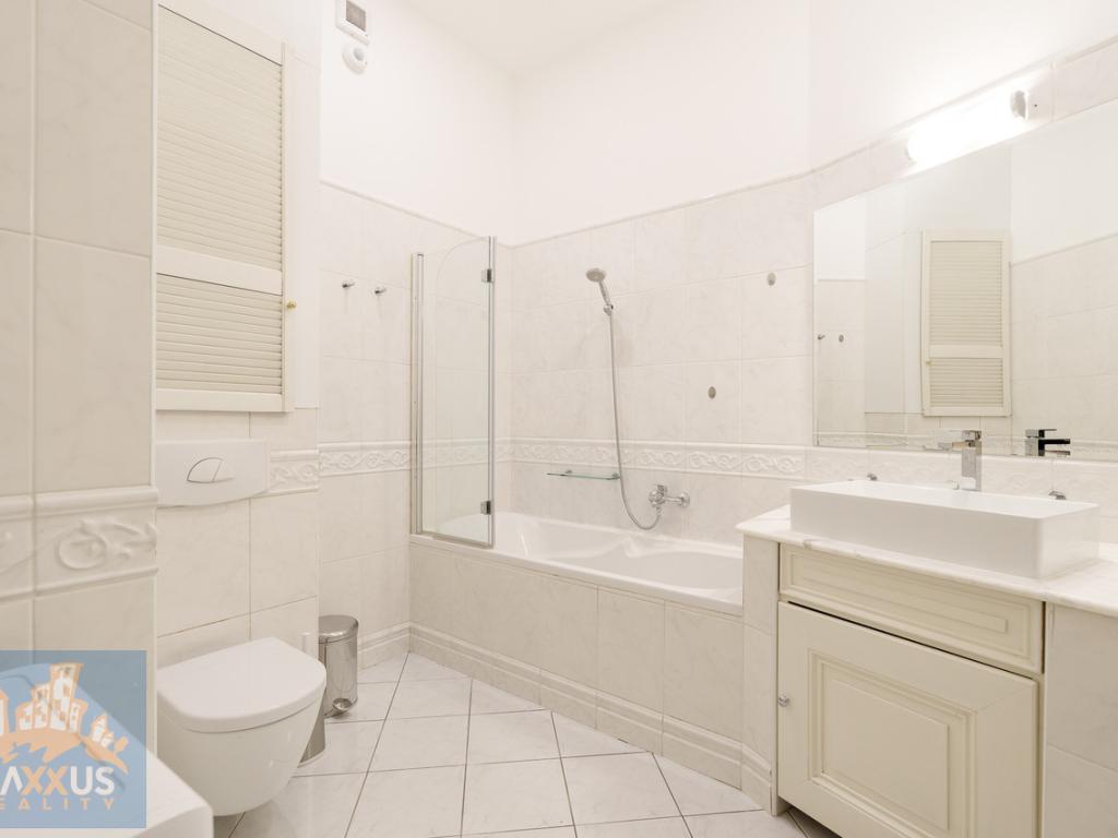 Pronájem bytu 3+kk 76 m2, Praha – náhled fotky 13