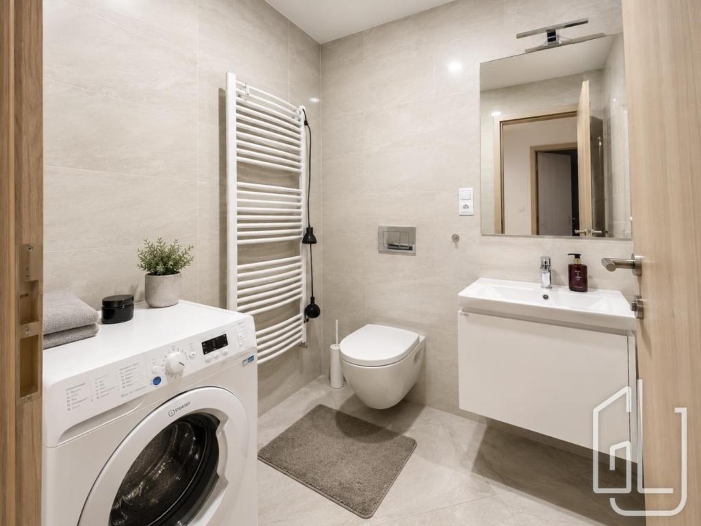 Pronájem bytu 3+kk 62 m2