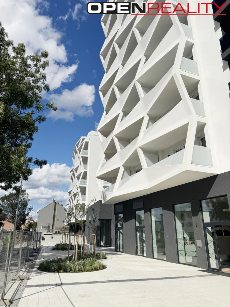 Pronájem bytu 2+kk 72 m2, Brno – náhled fotky 21