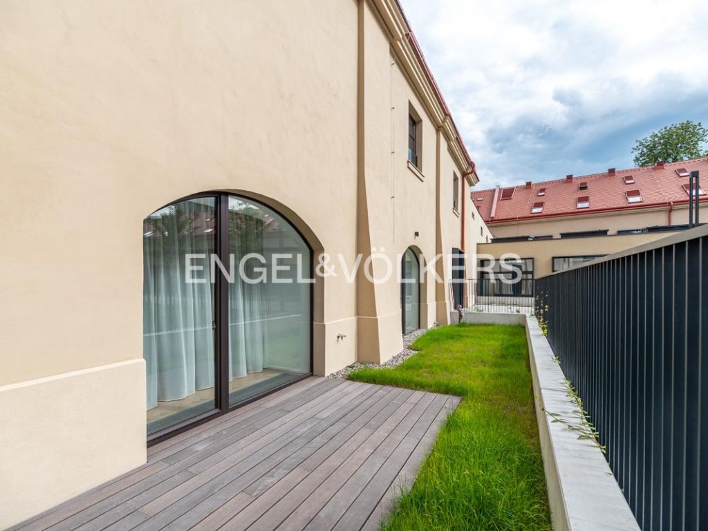 Pronájem bytu 3+kk 113 m2