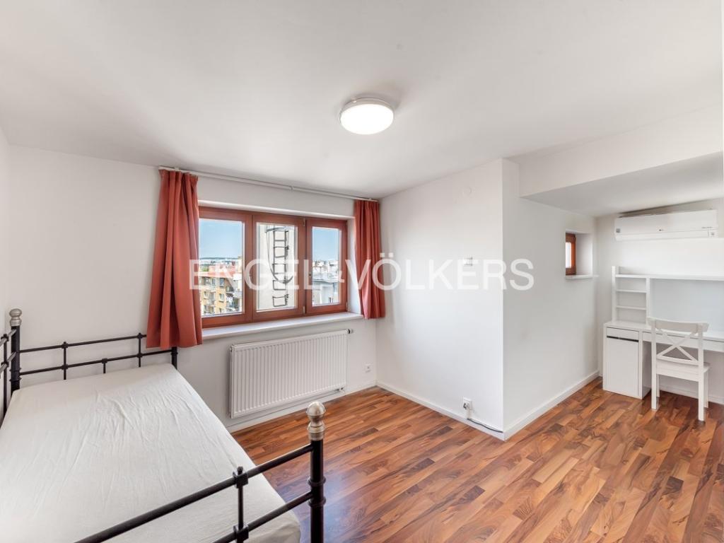 Pronájem bytu 4+kk 150 m2, Praha – náhled fotky 10