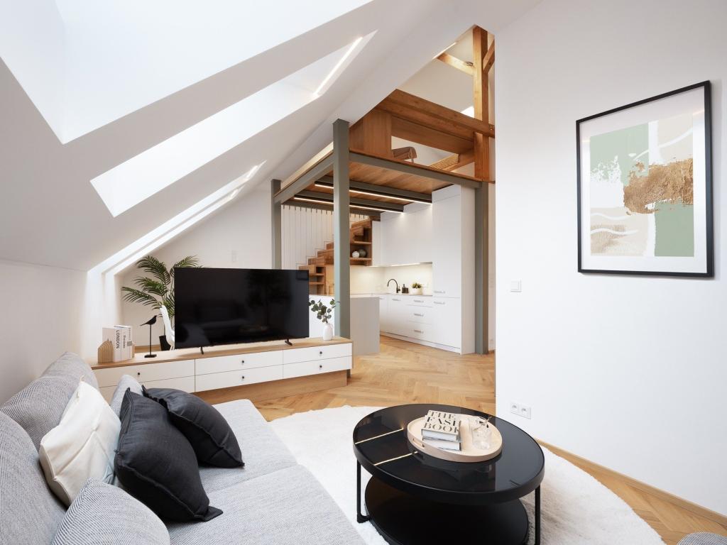 Pronájem bytu 4+kk 105 m2