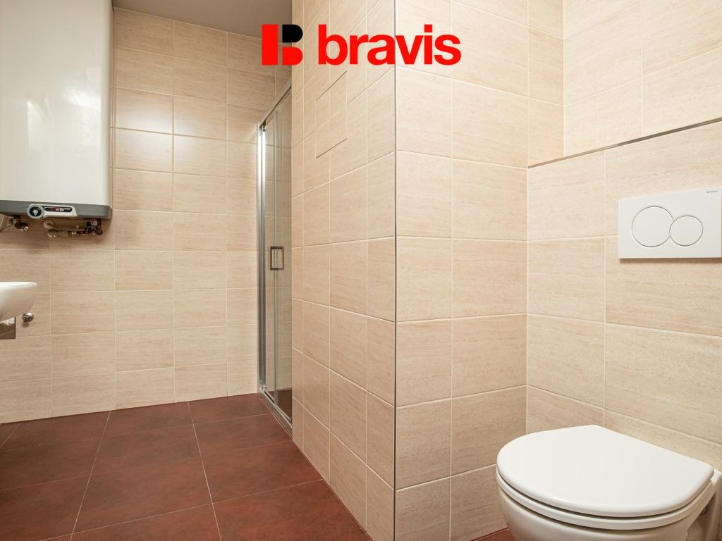 Pronájem bytu 2+kk 53 m² – pohled 3