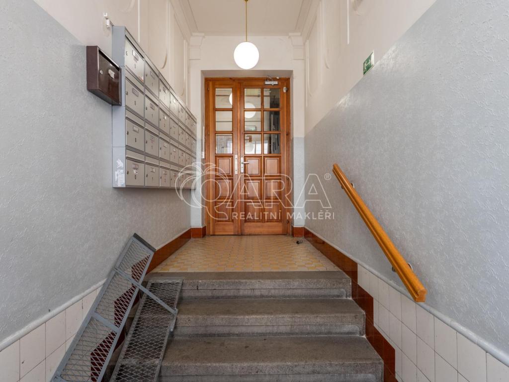 Pronájem bytu 2+1 57 m2, Praha – náhled fotky 17
