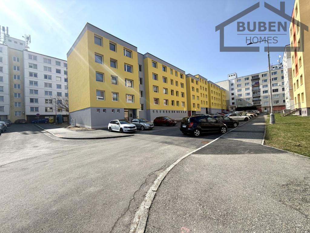 Pronájem bytu 1+1 38 m2
