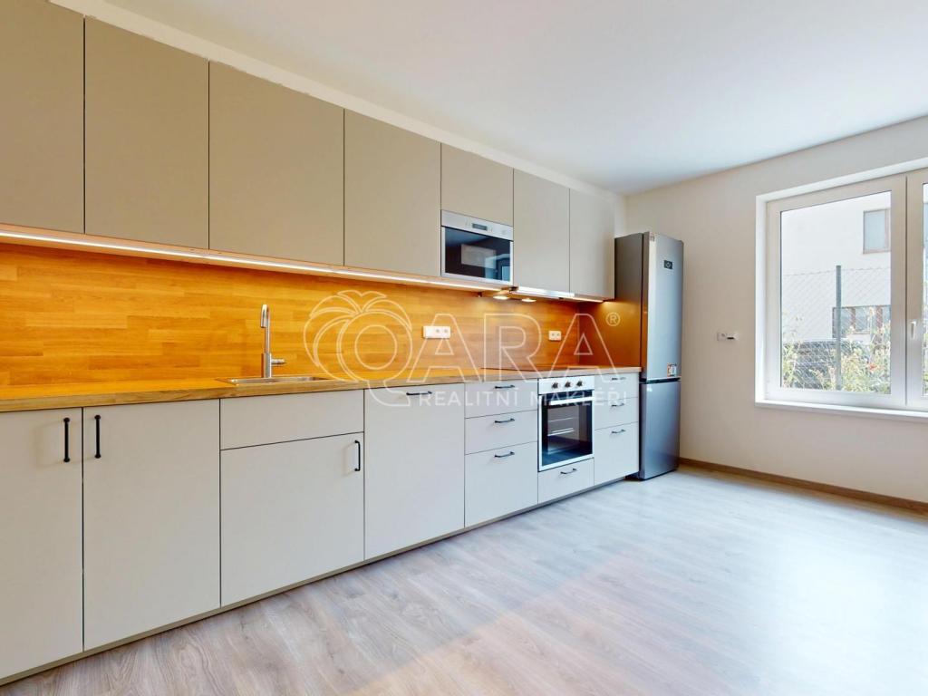 Pronájem bytu 1+kk 40 m2