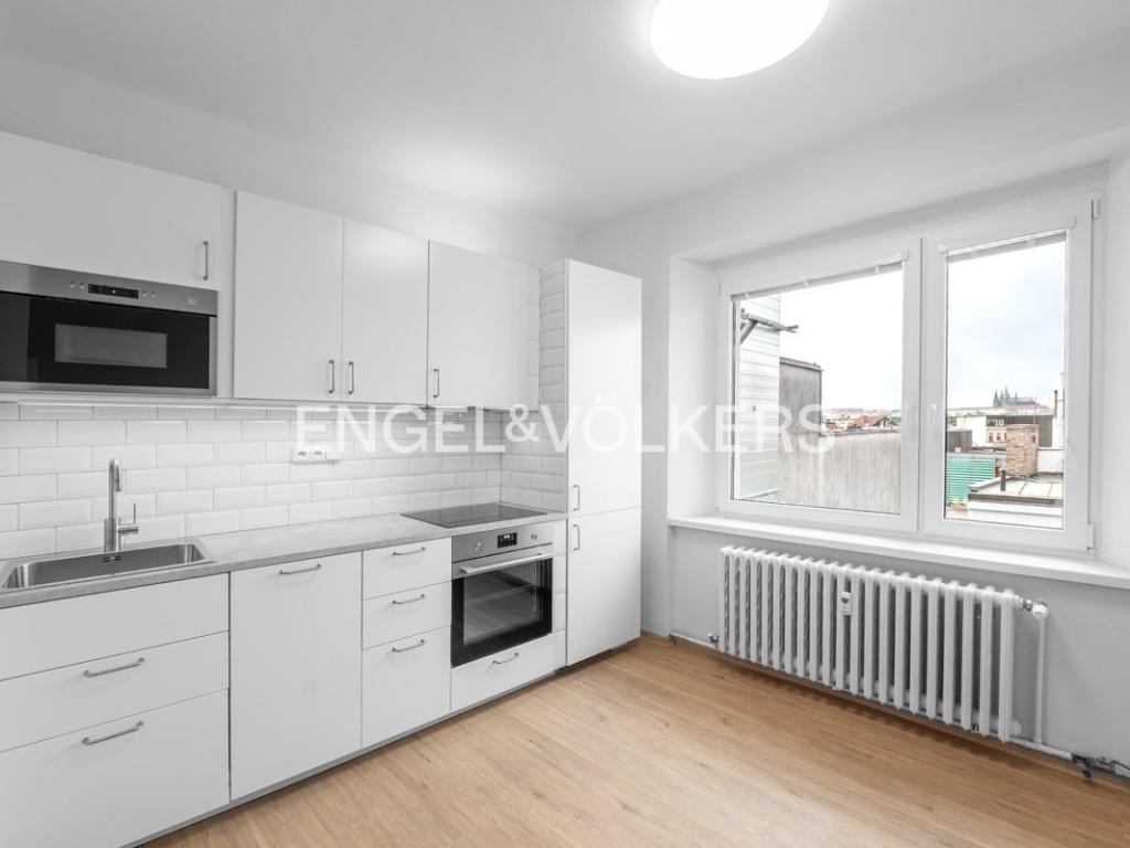 Pronájem bytu 2+1 84 m2
