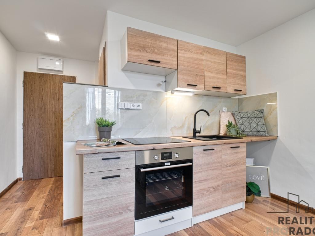 Pronájem bytu 1+kk 20 m2