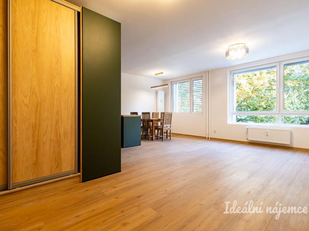 Pronájem bytu 3+kk 69 m2