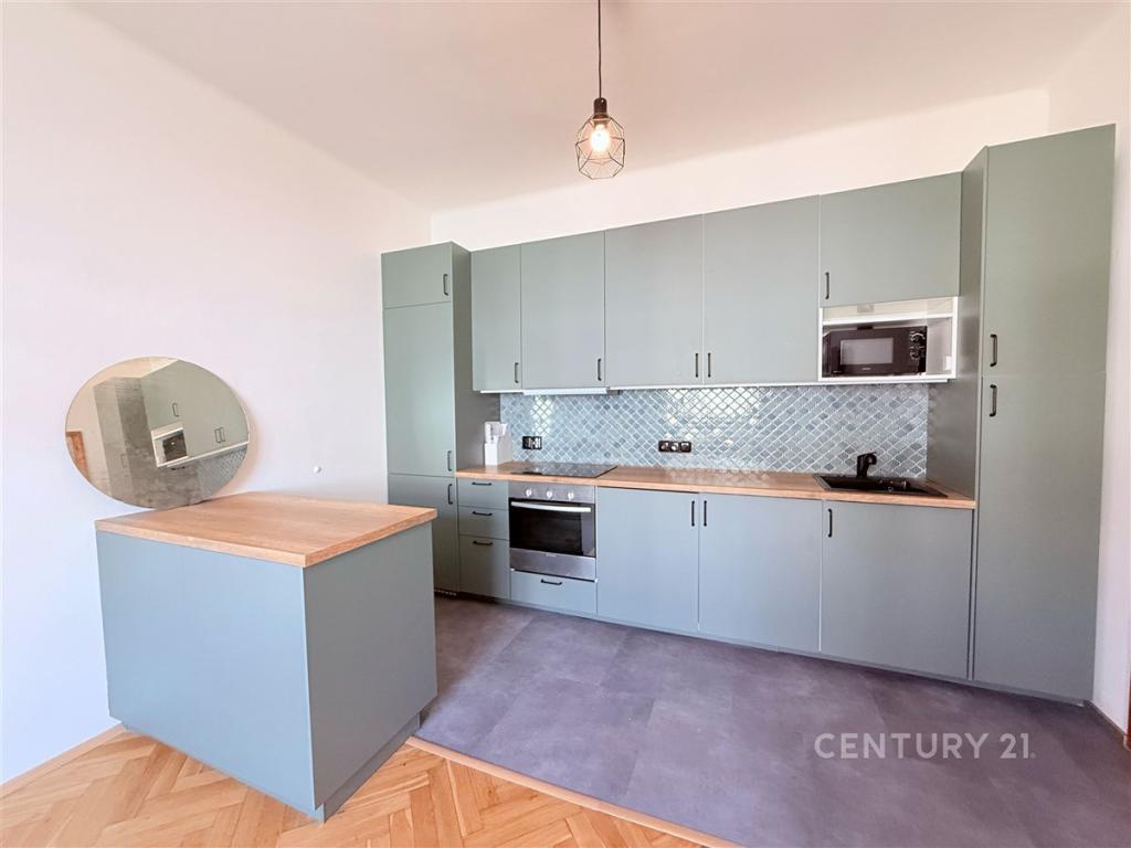 Pronájem bytu 2+kk 50 m2