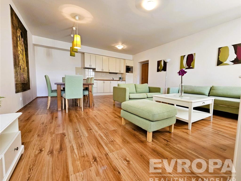 Pronájem bytu 2+kk 70 m2