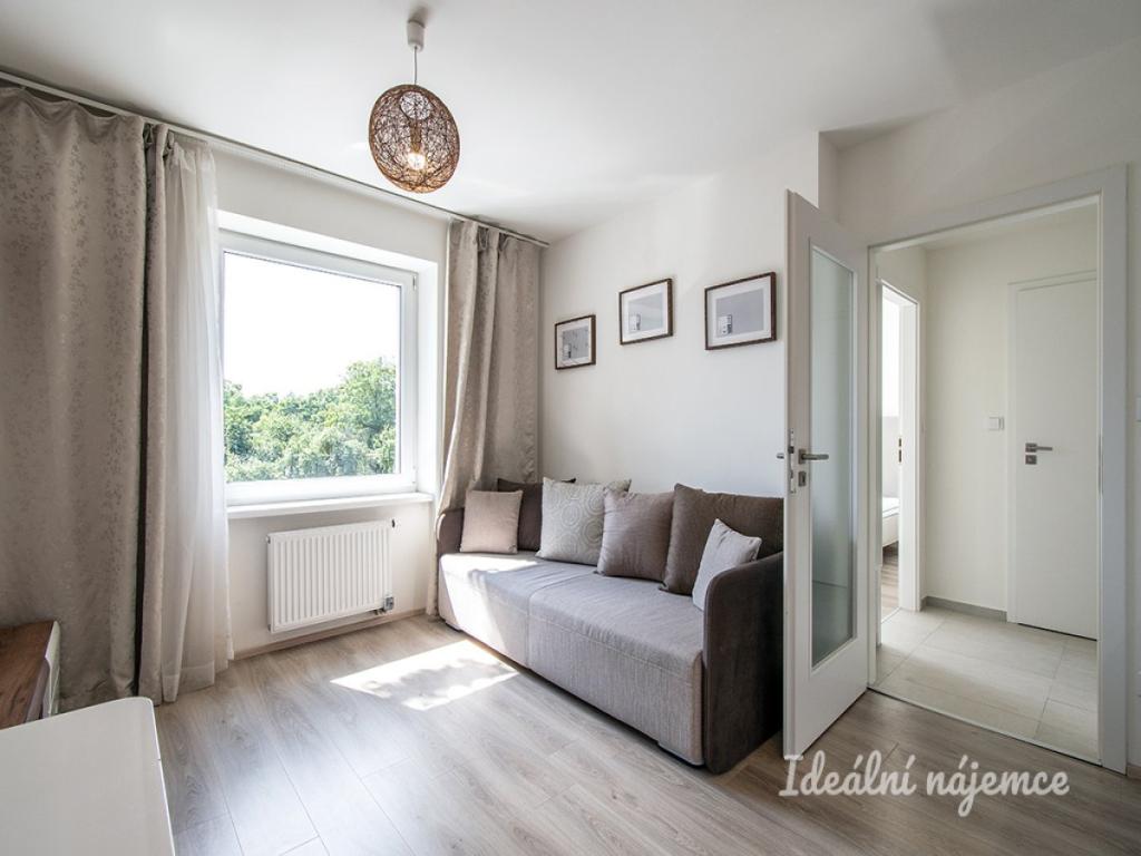 Pronájem bytu 2+kk 30 m2