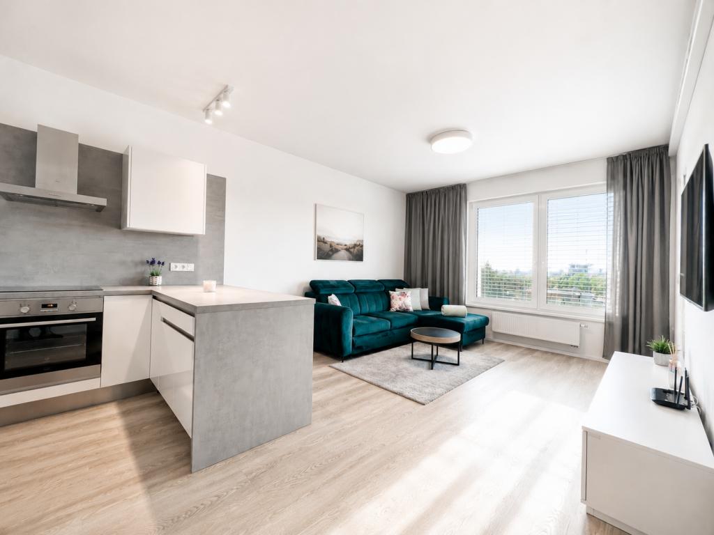 Pronájem bytu 2+kk 60 m2