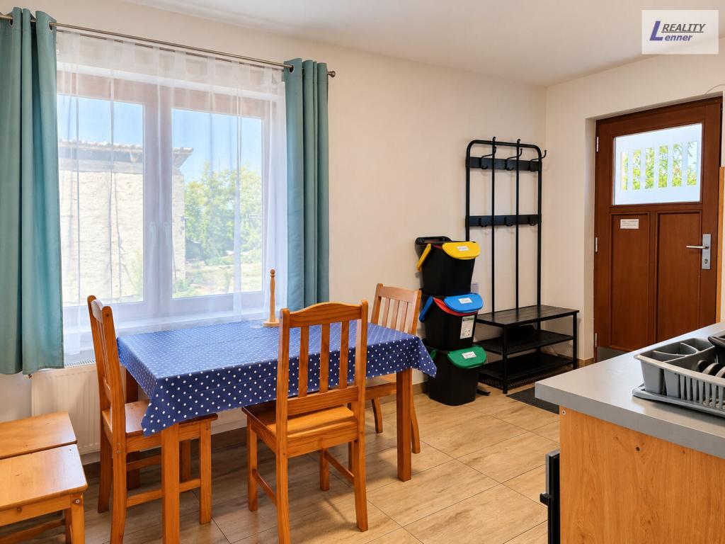 Pronájem bytu 2+1 62 m2