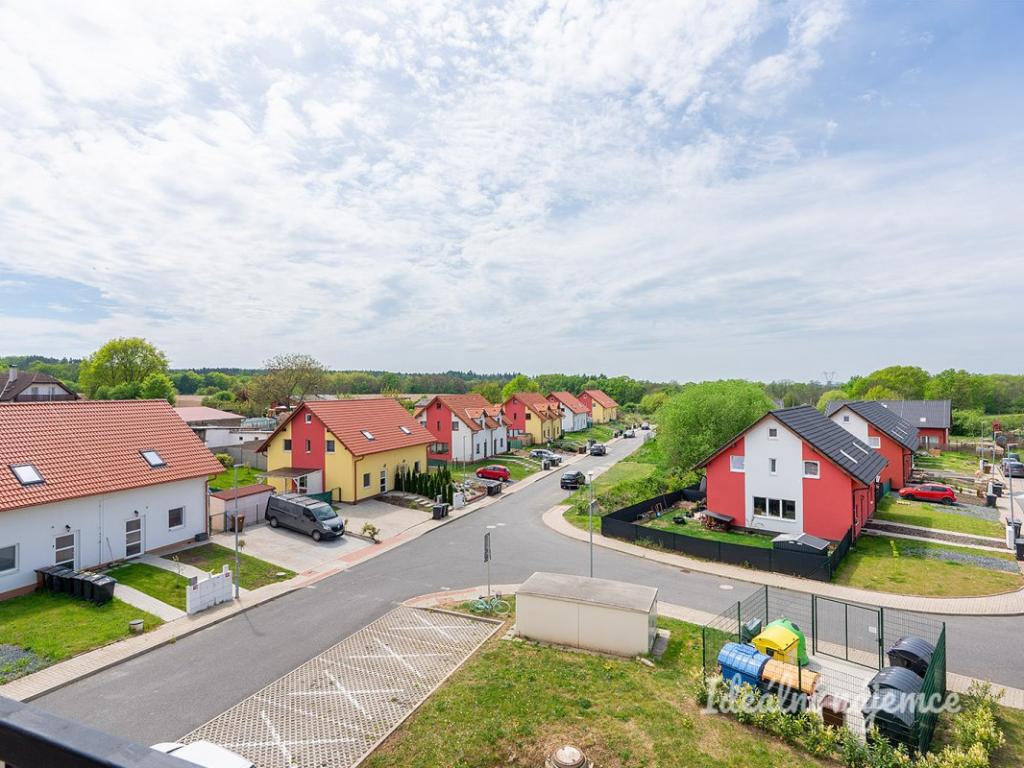 Pronájem bytu 1+kk 23 m2, Škvorec – náhled fotky 8