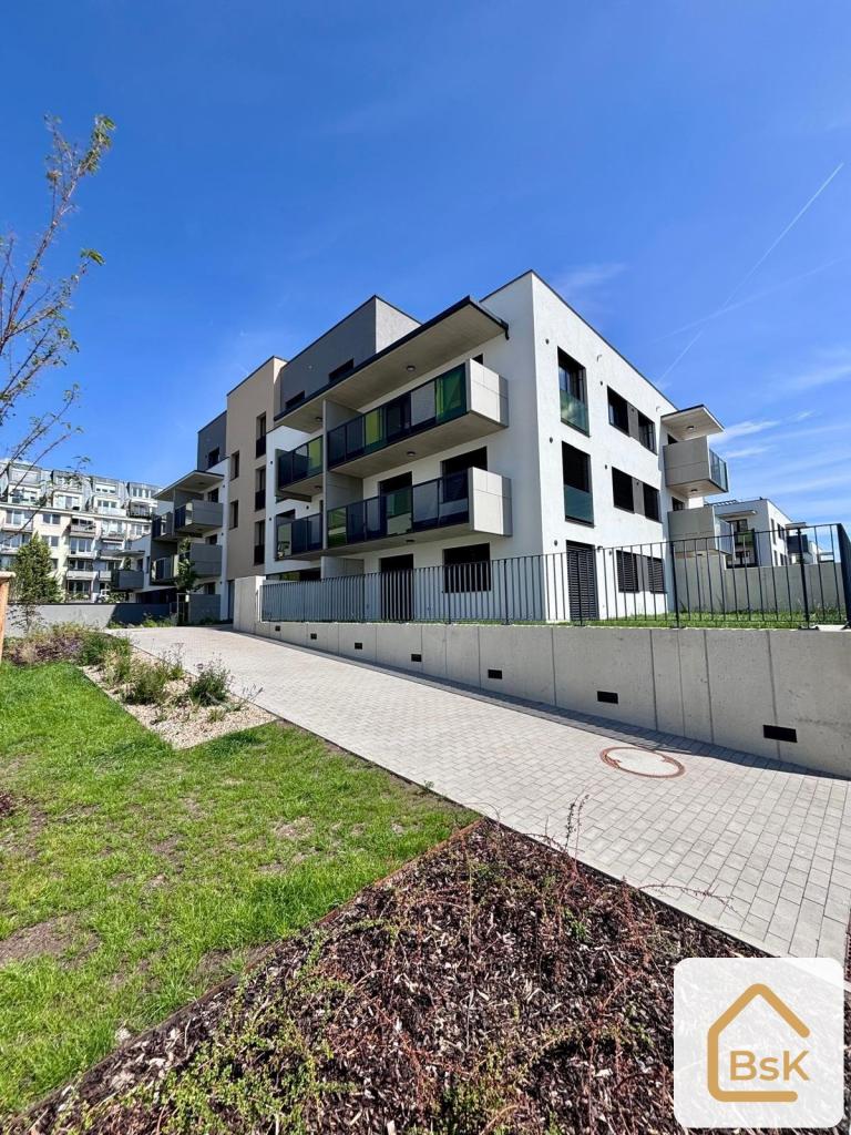 Pronájem bytu 2+kk 54 m2