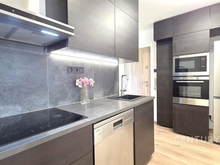 Pronájem bytu 2+kk 42 m2