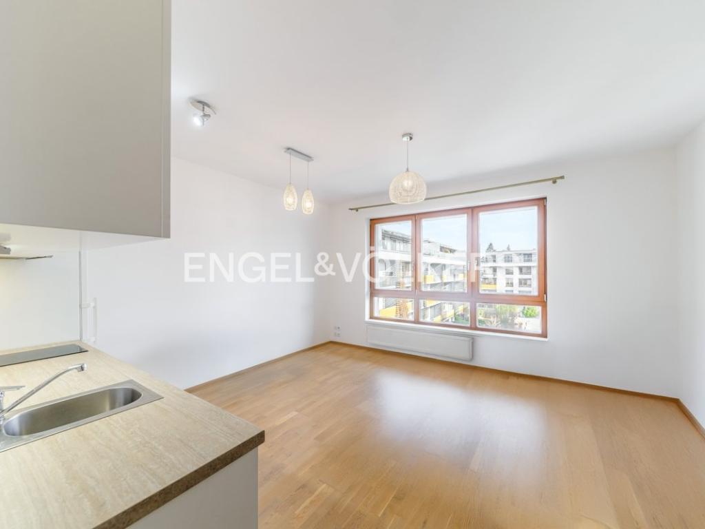 Pronájem bytu 1+kk 32 m2