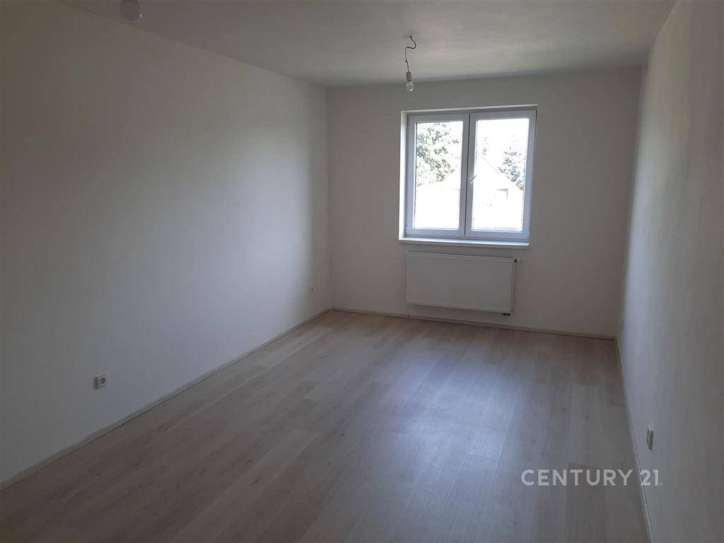 Pronájem bytu 1+1 59 m2