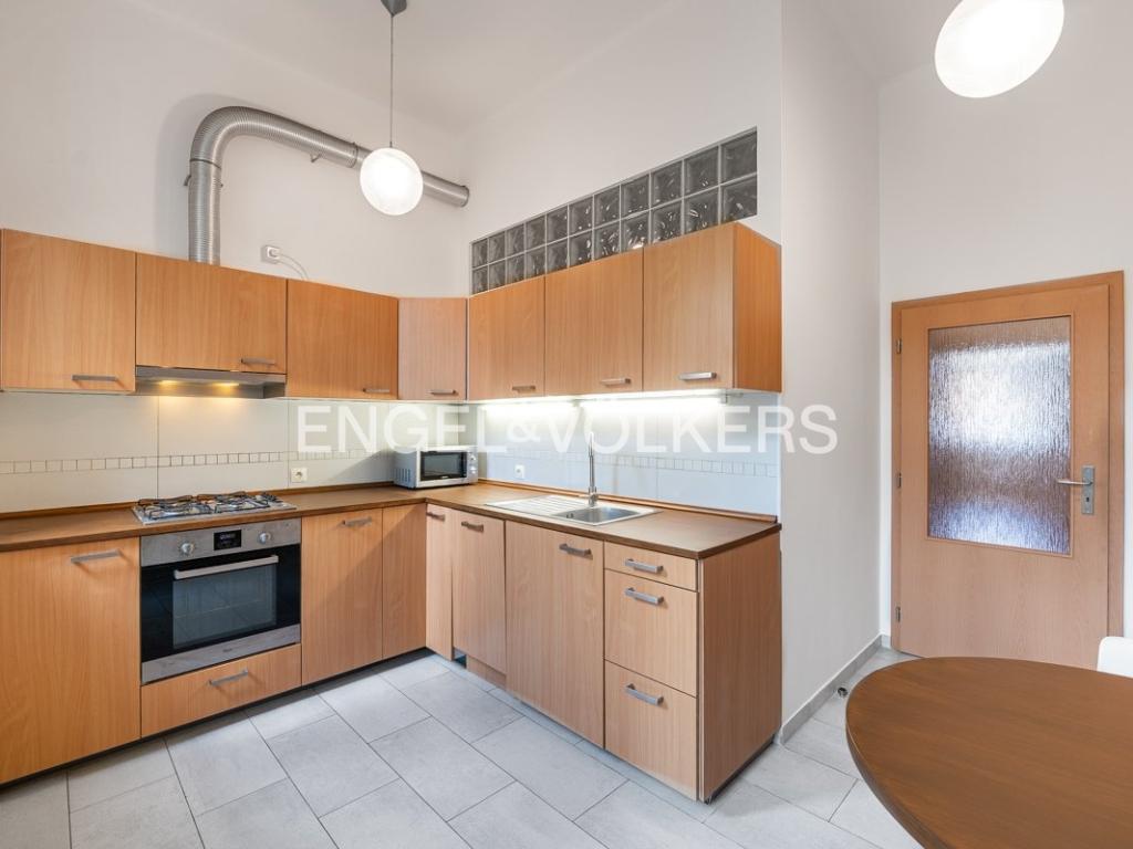 Pronájem bytu 2+1 79 m2