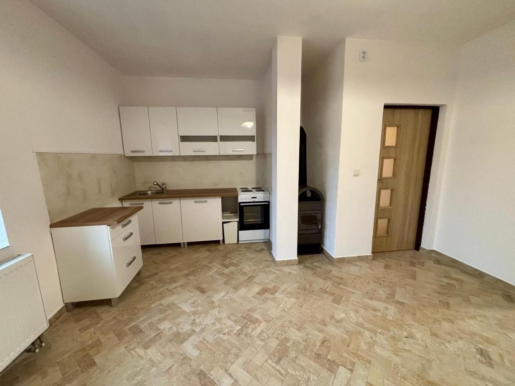 Pronájem bytu 3+kk 61 m2
