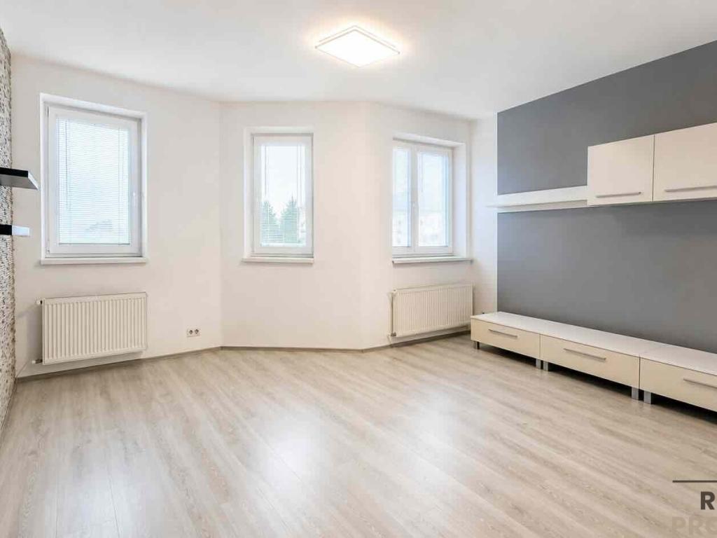 Pronájem bytu 2+kk 56 m2