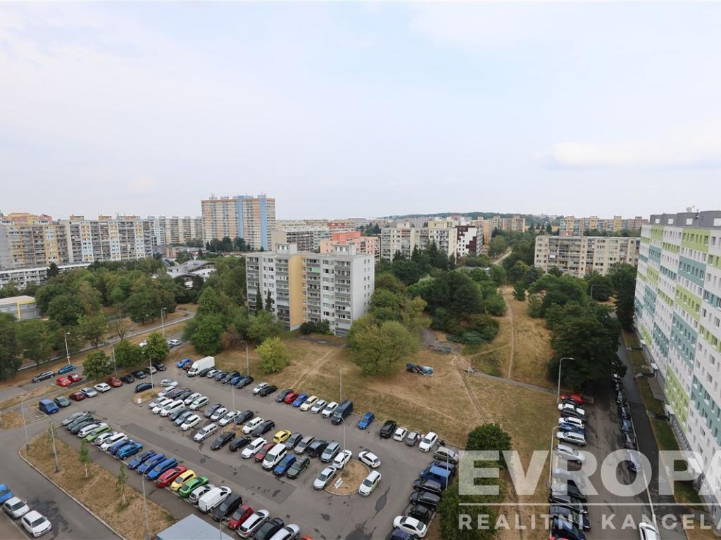 Pronájem bytu 1+1 37 m2