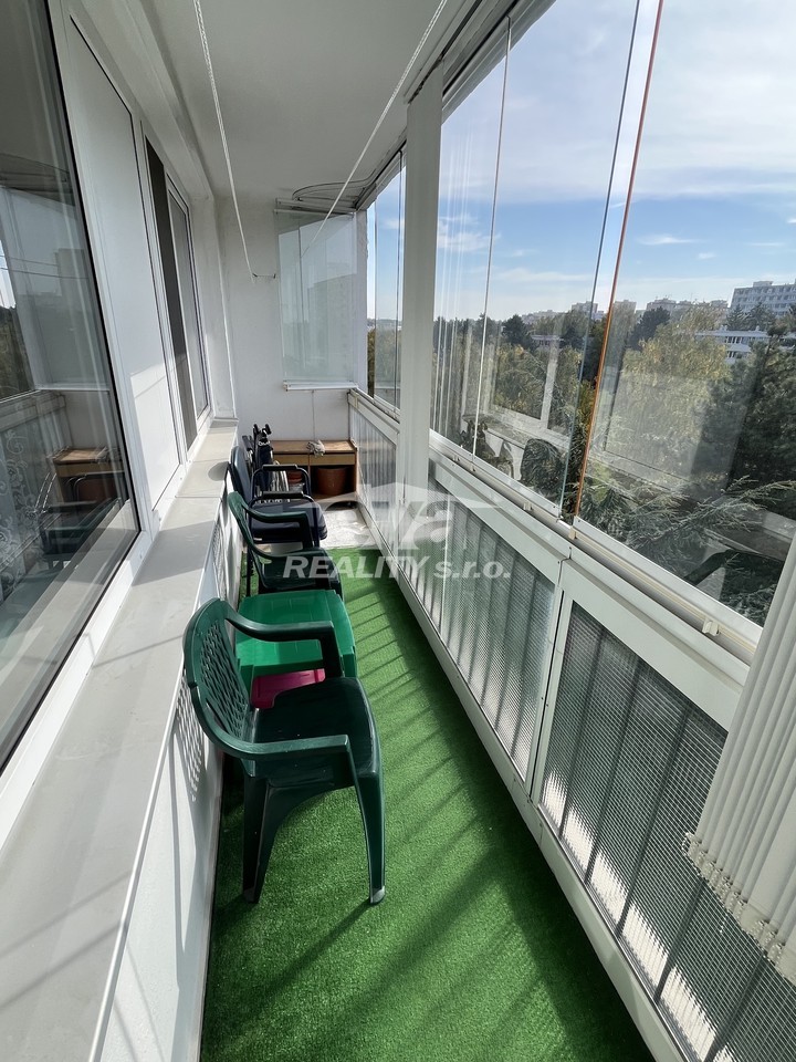 Pronájem bytu 3+1 54 m2, Praha – náhled fotky 10