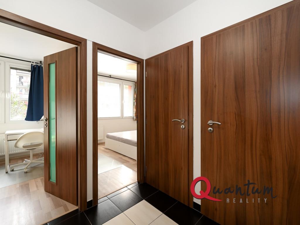 Pronájem bytu 3+1 61 m2, Praha – náhled fotky 15