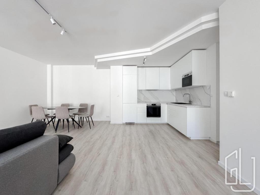 Pronájem bytu 3+kk 124 m2
